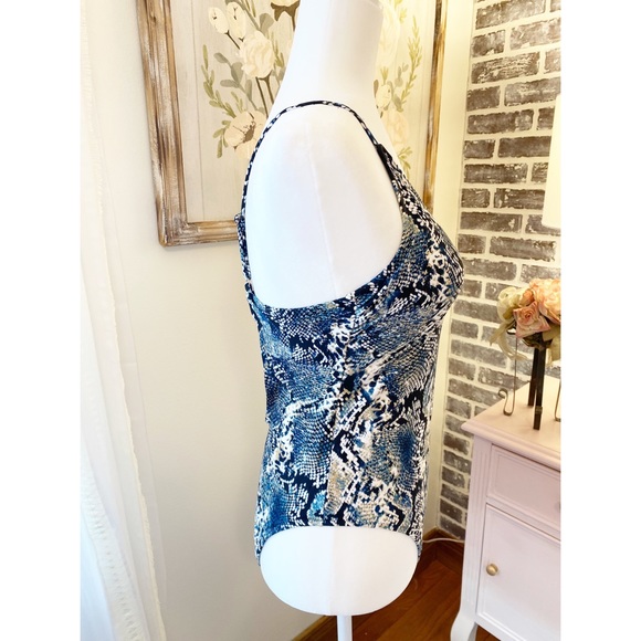 NWT Shade & Shore One piece swimsuit - Picture 3 of 7